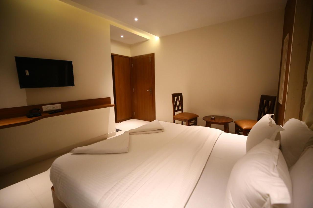Hotel Dream Residency 나비뭄바이 외부 사진