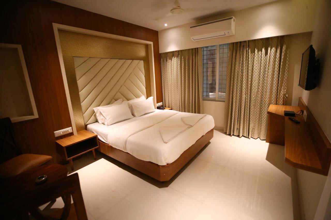 Hotel Dream Residency 나비뭄바이 외부 사진